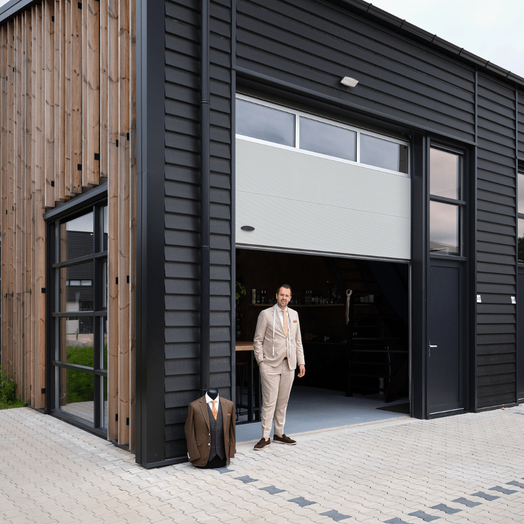 Van een betonnen ruimte tot een stoere stijlvolle showroom